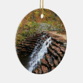 Wasserfall am Laurel Hill Staat Park II Keramik Ornament (Rechts)