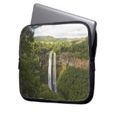 Wasserfall Chamarel am höchsten auf Mauritius, übe Laptopschutzhülle (Vorderseite Links)