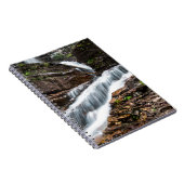 Wasserfall der Kaskaden Notizblock (Rechte Seite)