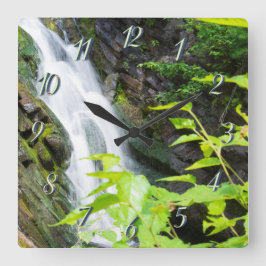 Wasserfall des Hell's Gate Canyon Quadratische Wanduhr
