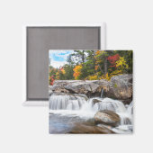 Wasserfall entlang eines Bergflusses Magnet (Vorderseite/Rückseite)