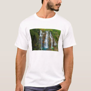Wasserfall erhöhter Blick, Kroatien T-Shirt