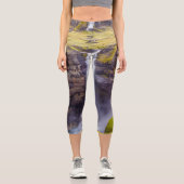 Wasserfall Haifoss, Island Capri Leggings (Vorderseite)
