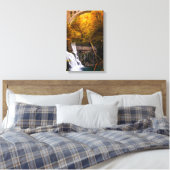 Wasserfall im Canyon der Vintgar-Schlucht im Herbs Leinwanddruck (Insitu (Schlafzimmer))