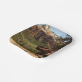 Wasserfall im Emerald Pools im Zion Nationalpark Pappteller (Gewinkelt)