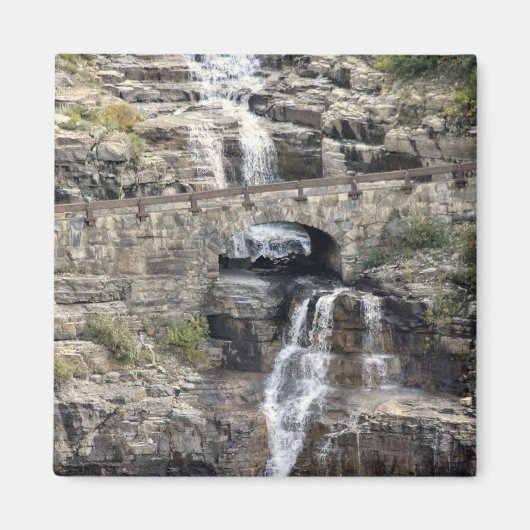 Wasserfall im Glacier Nationalpark Magnet (Vorne)