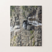 Wasserfall im Glacier Nationalpark Puzzle (Vertikal)