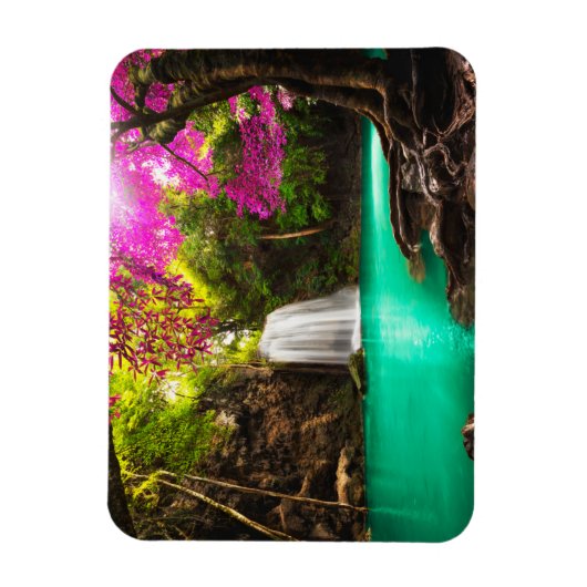 Wasserfall im Herbstwald Magnet (Vertikal)