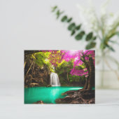 Wasserfall im Herbstwald Postkarte (Stehend Vorderseite)