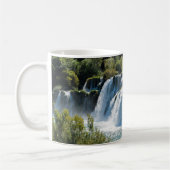 Wasserfall im Krka Nationalpark - Dalmatien, Kroat Kaffeetasse (Links)