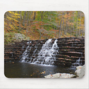 Wasserfall im Laurel Hill Staat Park I Mousepad
