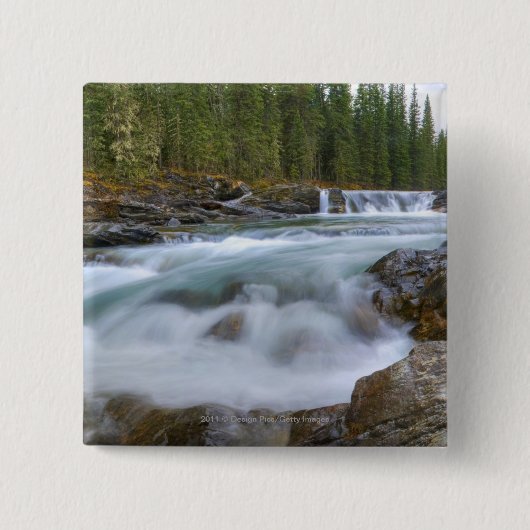 Wasserfall im Schaf-Fluss in Rocky Mountains Button (Vorderseite)