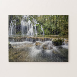 Wasserfall im Wald Puzzle