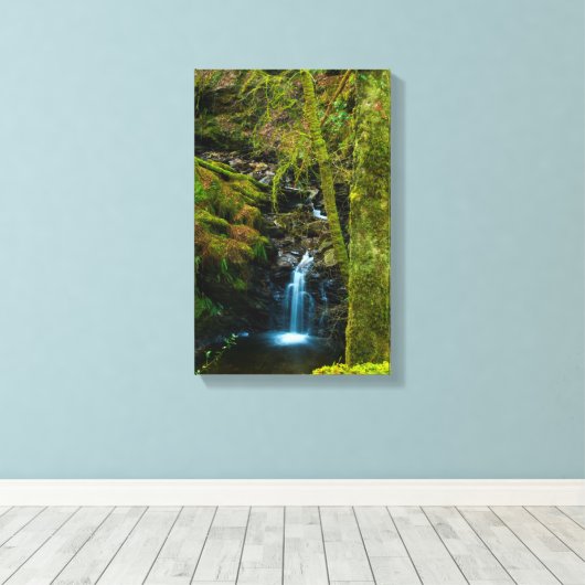 Wasserfall in Argyll, Scotland Canvas print Leinwanddruck (Insitu (Holzboden))