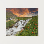 Wasserfall in den Bergen mit Blumen Wandteppich (Vorderseite (Horizontal))