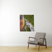 Wasserfall in den Bergen mit Blumen Wandteppich (Beispiel)