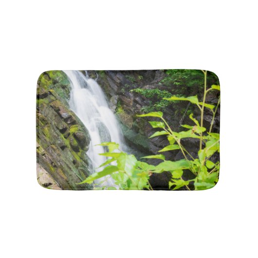 Wasserfall in Hell's Gate Canyon Badematte (Vorderseite)