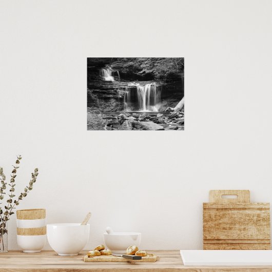 Wasserfall in Schwarzweiß Poster (Küche)