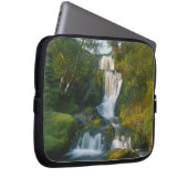 Wasserfall, Insel Skye, Schottland Laptopschutzhülle (Vorne Rechts)