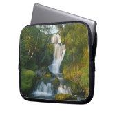 Wasserfall, Insel Skye, Schottland Laptopschutzhülle (Vorderseite Links)