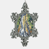 Wasserfall Kirifuri in der Nähe des Kurokami-Gebir Schneeflocken Zinn-Ornament (Links)