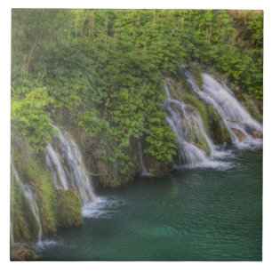 Wasserfall, Nationalpark Plitvicer Seen und Fliese