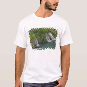 Wasserfall, Nationalpark Plitvicer Seen und T-Shirt