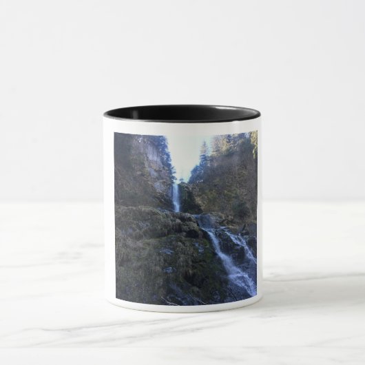 Wasserfall-Tasse Tasse (Zentrum)
