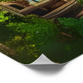 Wasserfall und Berge in der Stadt | Art der AI Poster (Ecke)