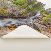 Wasserfall und Fluss Cascade Sherpadecke (3/4)