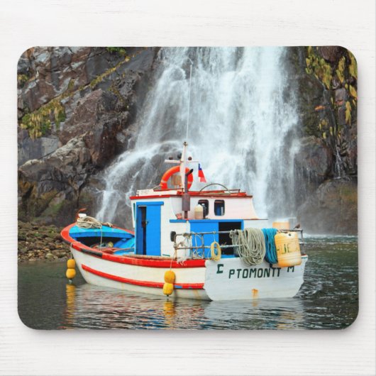 Wasserfall und Schiff Mousepad (Vorne)