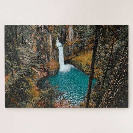 Wasserfall versteckt im Wald Puzzle (Horizontal)