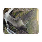 Wasserfall Voringsfossen in Norwegen: vertikaler M Magnet (Horizontal)