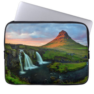 Wasserfälle Kirkjufell, Island Laptopschutzhülle
