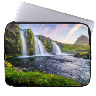 Wasserfälle Kirkjufellsfoss, Island Laptopschutzhülle