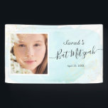 Wasserfarbe Blau x Gold Foto Bat Mitzvah Banner<br><div class="desc">Dieses elegante und elegante Foto-Banner zeichnet sich durch einen weißen Hintergrund mit türkisblauen Pinselstrichen in Aquarellfarben und Imitats mit goldenen Spritzern aus. Personalisieren Sie es für Ihre Bedürfnisse. Mehr passende Produkte finden Sie in meinem Geschäft.</div>