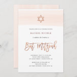 Wasserfarbe| Imitat Rose Gold Bat Mitzvah Einladung<br><div class="desc">Diese trendige Bat Mitzvah Einladung mit einem rosafarbenen Aquarell-Look,  mit Imitate Rose Gold moderne handgeschriebene Drehbuch und Star of David.</div>