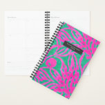 Wasserfarbe Inspiriert Rosa Aqua Damask Planer<br><div class="desc">Inspiriertes Muster in heißrosa Wasserfarbe. Personalisieren Sie den Namen im grauen Rechteck vorne.</div>