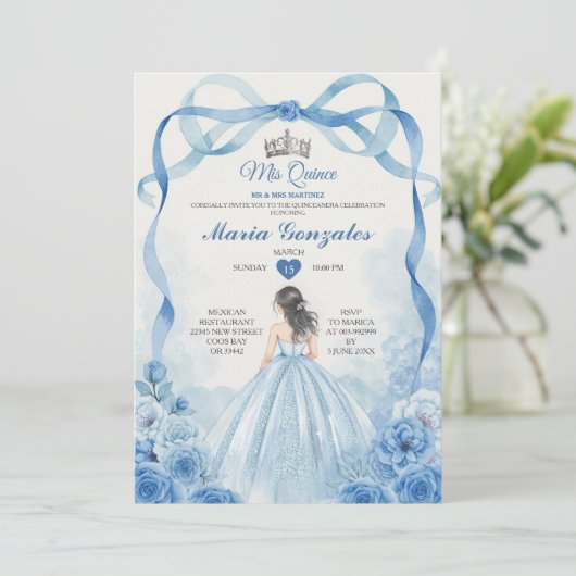Wasserfarbe Mis Quince Dusty Blue Quinceañera Einladung (Stehend Vorderseite)