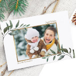 Wasserfarbe Winter Grün Weihnachten Foto<br><div class="desc">Watercolor Winter Greenery Weihnachts-Weihnachtsfotokarte mit eleganten Ästen und einem Imitat goldenen Rahmen rund um Ihr eigenes Foto. Einfach den Text anpassen,  um es zu einem wirklich personalisierten Design zu machen.</div>