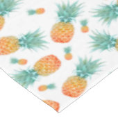 Wasserfarben Ananas Muster auf Weiß Tischdecke (Schrägansicht)
