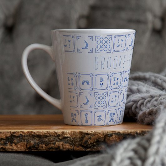 Wasserfarben Delft Blau-weiße Kachel | Monogramm Milchtasse