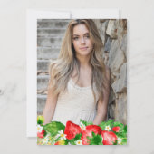 Wasserfarben Erdbeeren und Blume Quinceanera Einladung (Rückseite)