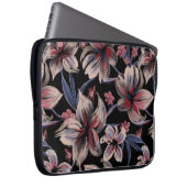 Wasserfarben-Krimson auf schwarz Laptopschutzhülle (Vorne Rechts)