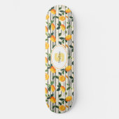Wasserfarben-Mango-Muster mit grünen Blätter Skateboard (Vorderseite)