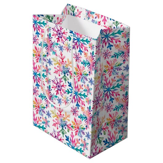 Wasserfarben-Schneeflocken-Muster Mittlere Geschenktüte (Rückseite Schrägansicht)