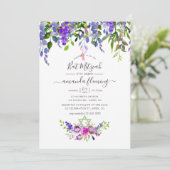 Wasserfarben Violett Floral Bat Mitzvah Einladung (Stehend Vorderseite)