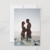 Wasserfarben Waves Minimalistisches Foto Save the Einladung (Rückseite)