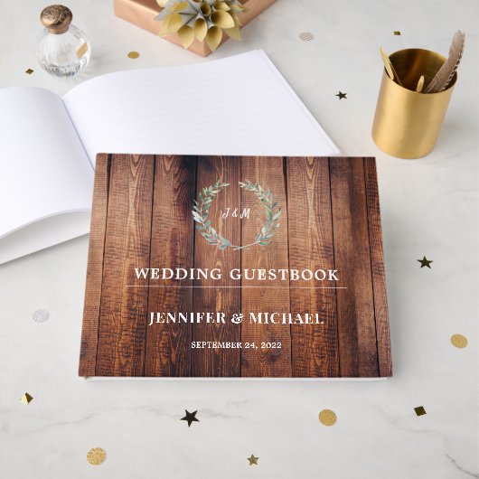 Wasserfarbene Blätter auf rustikalen Stallholz Hoc Gästebuch (Vorderseite Offen)