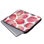 Wasserfarbene Erdbeeren Muster. Laptopschutzhülle (Vorne Knopf)